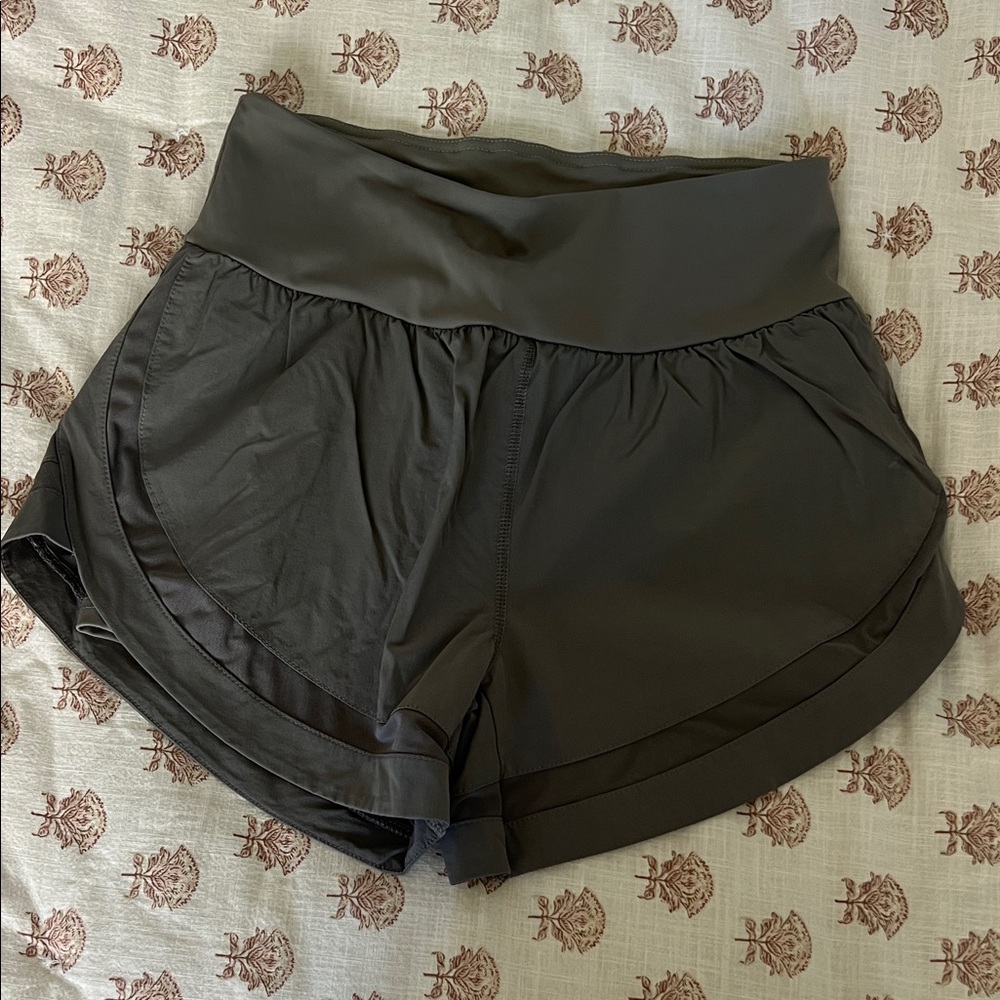 Women’s NIMIN Athletic Shorts - M
